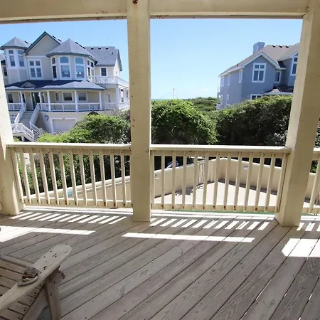 Pi191, Obxcape- Semi-Oceanfront, Rec Rm, Pool, Hot Tub, Close To Beach!